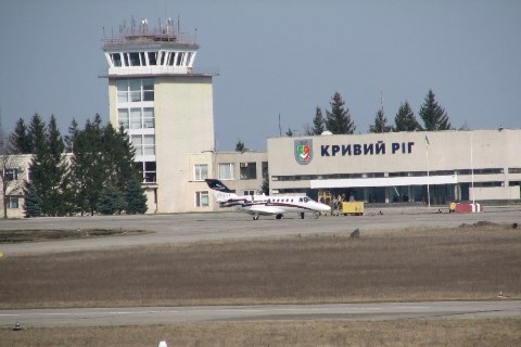 На Дніпропетровщині директора аеропорту підозрюють у заволодінні понад 5,3 млн грн