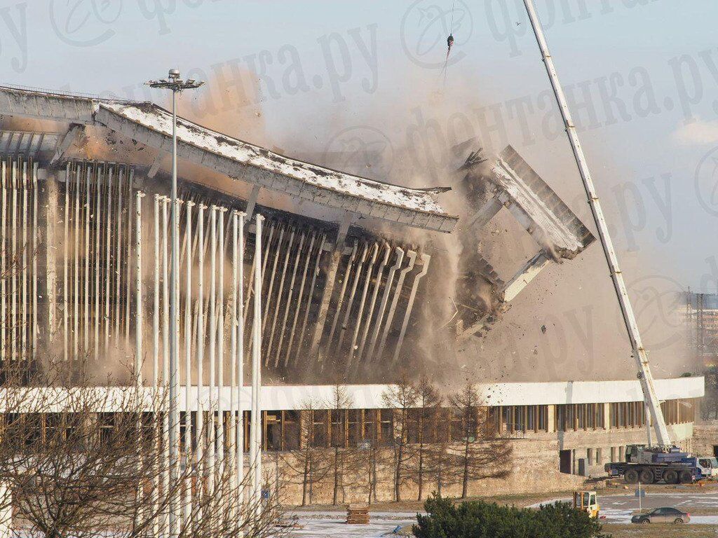 У Санкт-Петербурзі обвалився дах стадіону