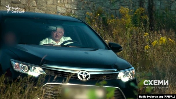 Прокурор Генпрокуратури Олександр Амплеєв на автомобілі своєї бабусі