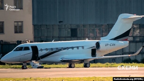 Літак Gulfstream G280, на якому літає Віталій Хомутиннік