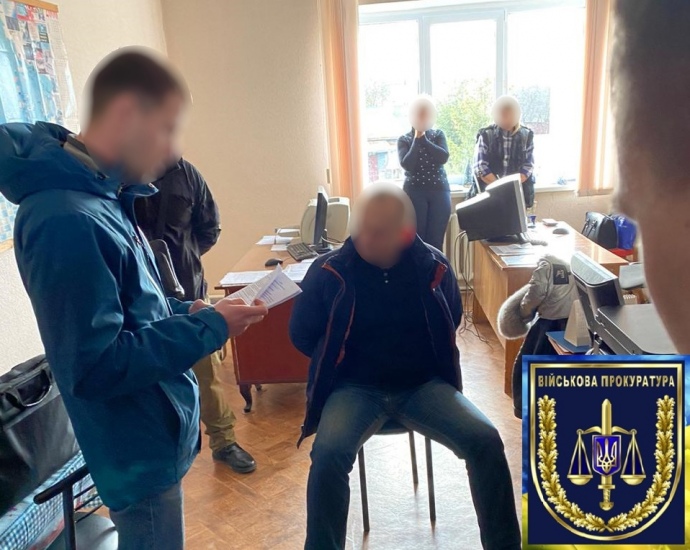 Директора одного з заводів "Укроборонпрому" впіймали на хабарі