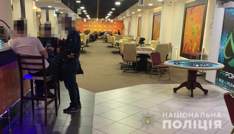 У Києві поліцейські викрили підпільний покерний клуб
