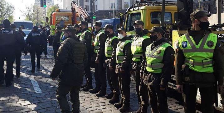 Поліція стягнула сили у центр Києва, бо було анонсоване проведення масових акцій
